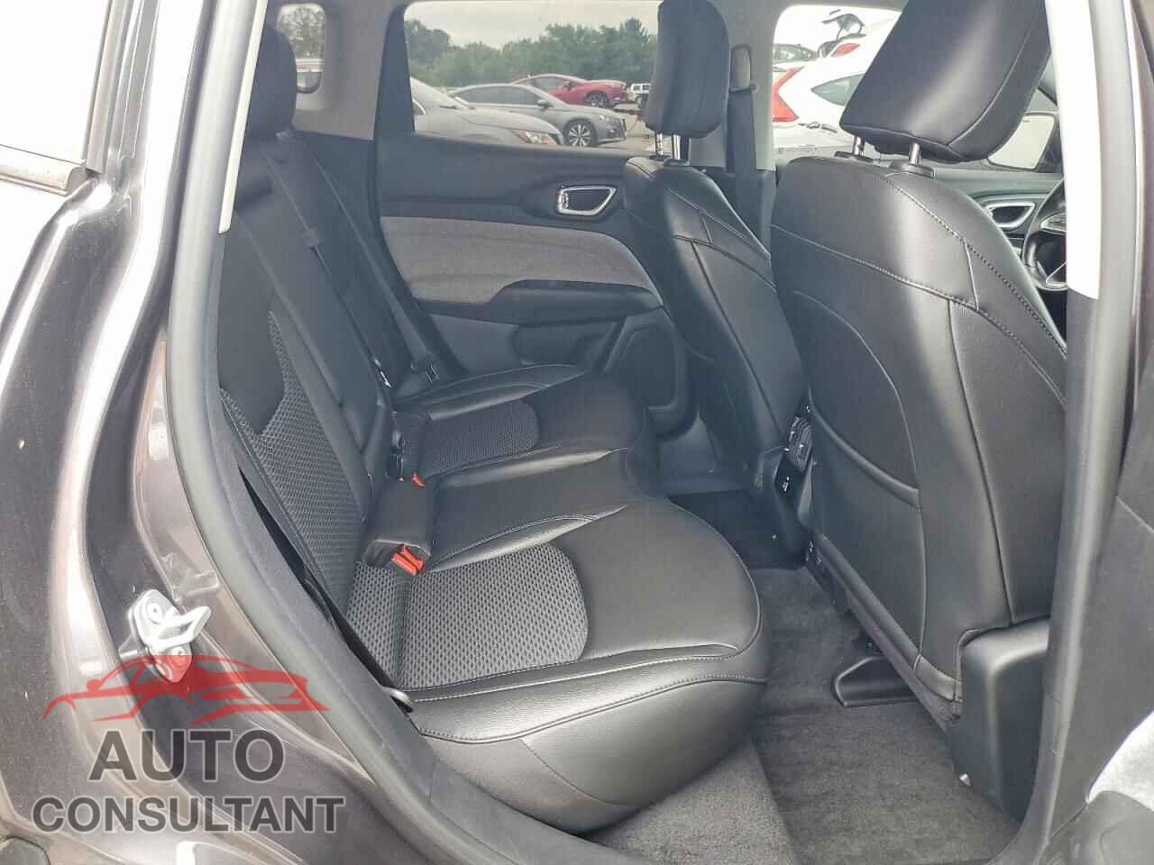 JEEP COMPASS 2022 - 3C4NJDBB7NT102043