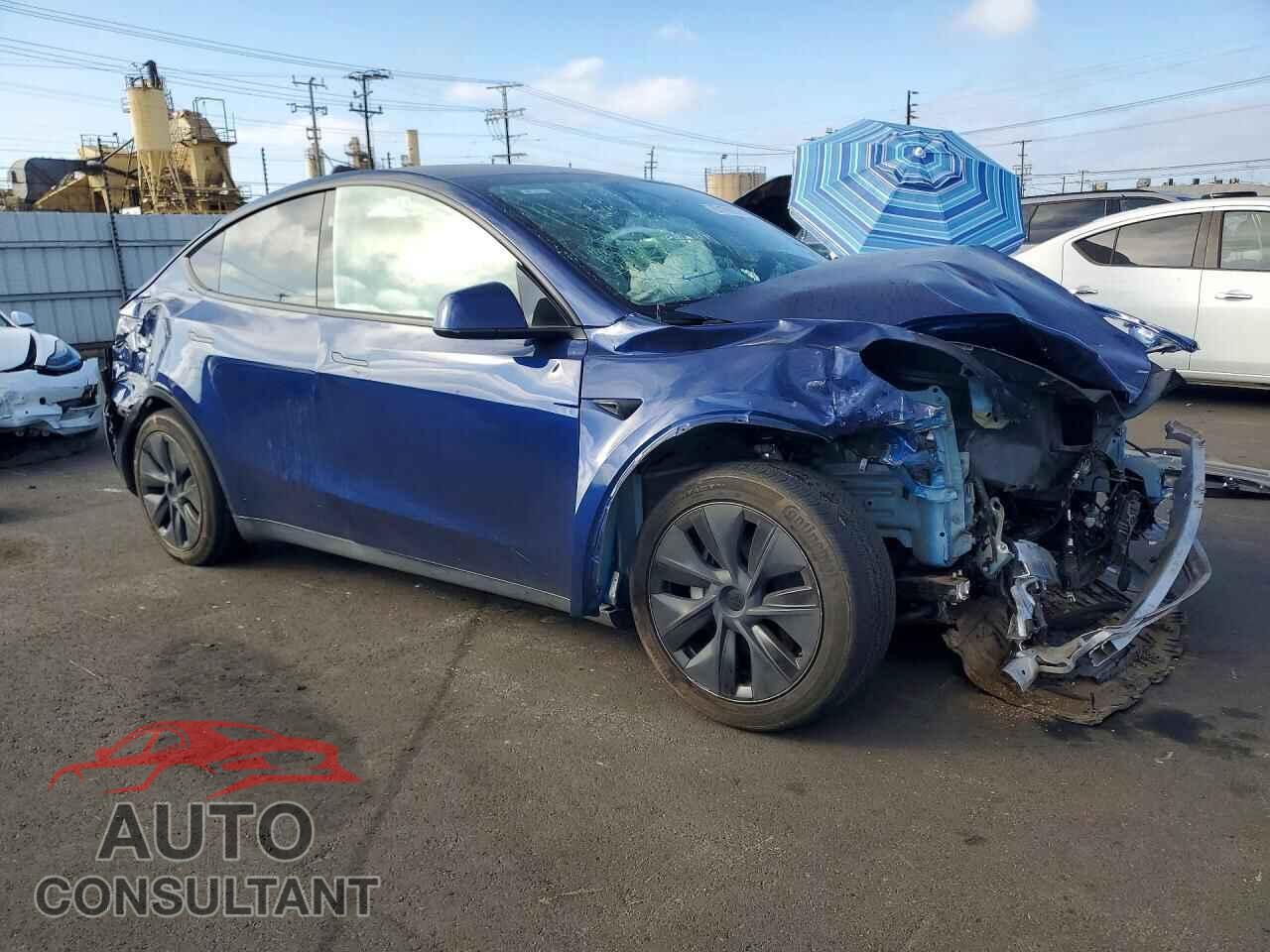 TESLA MODEL Y 2024 - 7SAYGDEE6RF180256