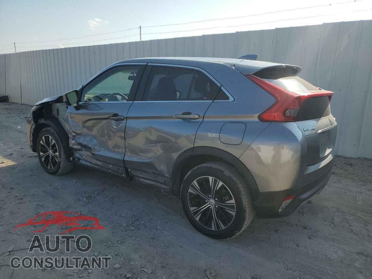 MITSUBISHI ECLIPSE 2018 - JA4AT5AA3JZ038703