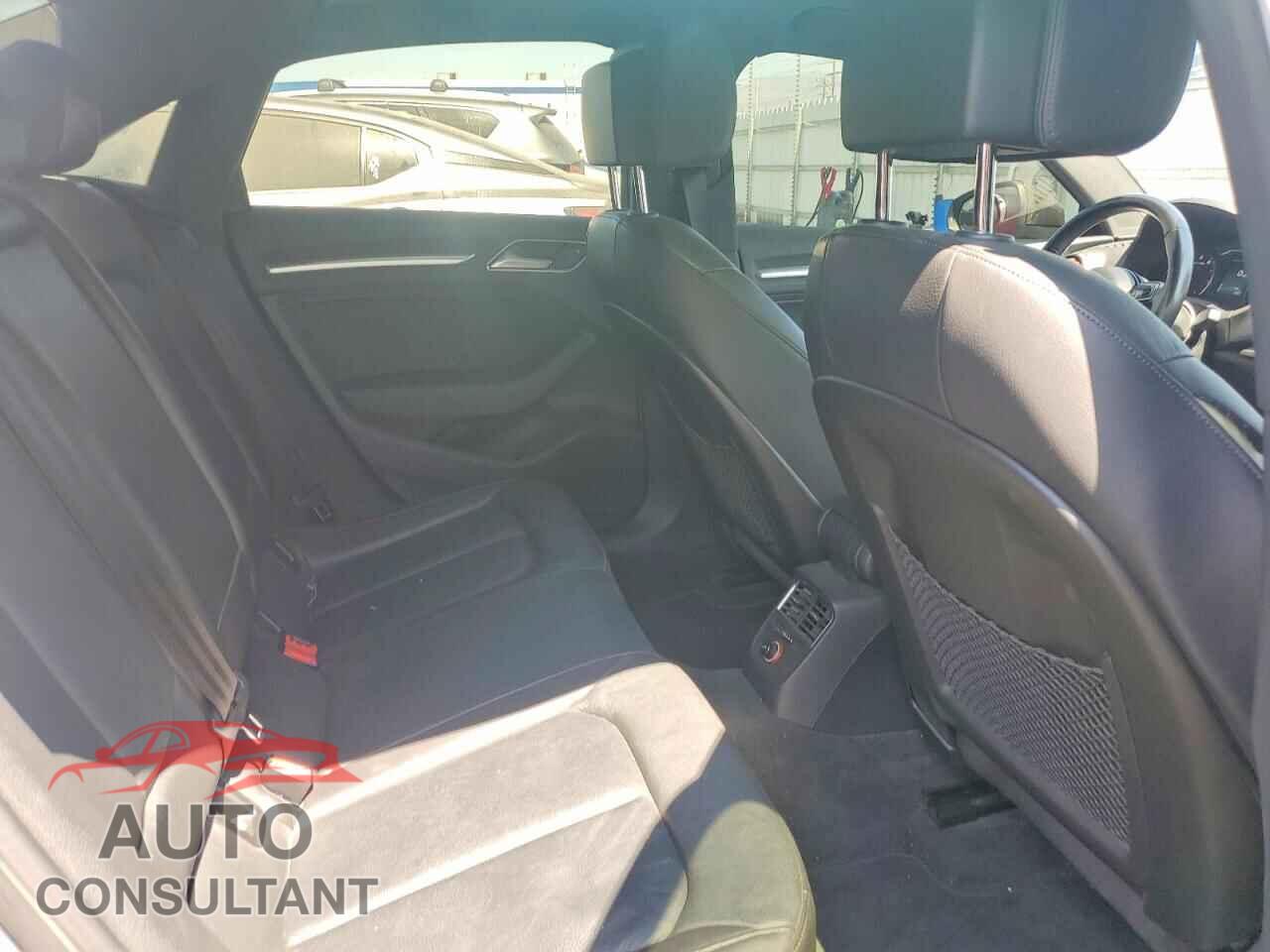 AUDI A3 2015 - WAUEFGFF8F1051366