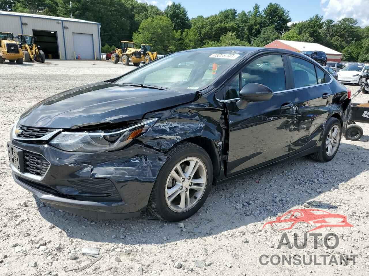 CHEVROLET CRUZE 2018 - 1G1BE5SM6J7222681