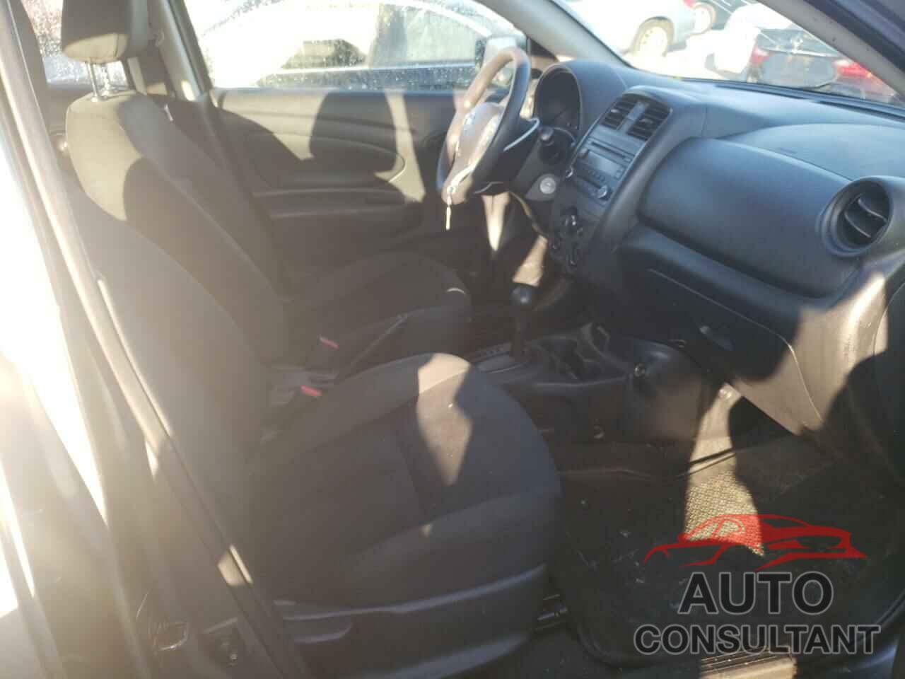NISSAN VERSA 2018 - 3N1CN7AP4JL828577