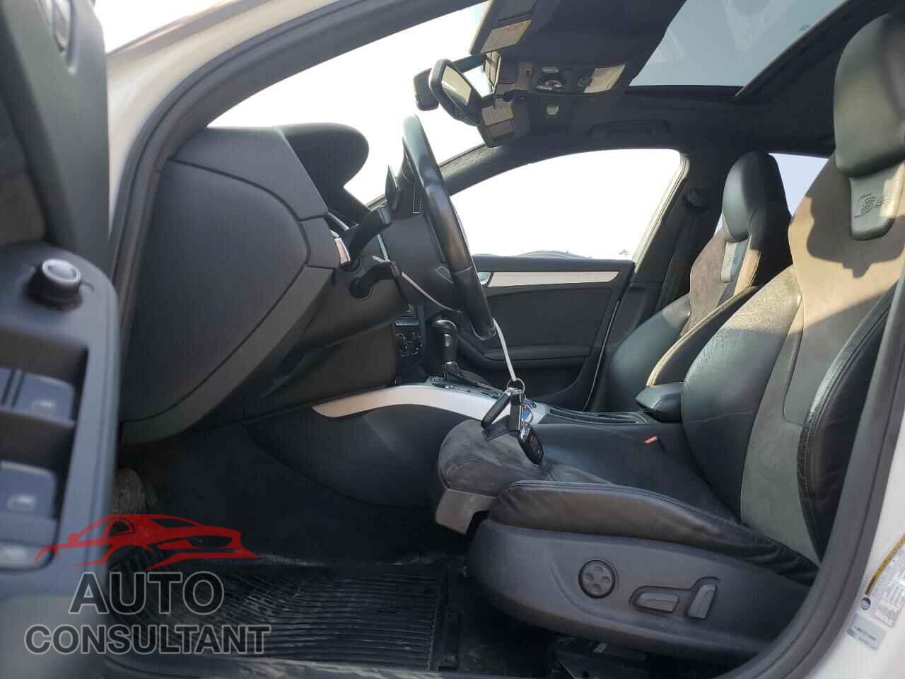 AUDI S4/RS4 2012 - WAUBGCFL8CA111317