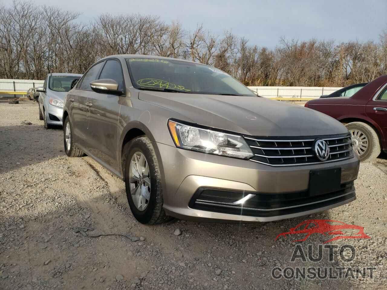 VOLKSWAGEN PASSAT 2018 - 1VWAA7A35JC003296