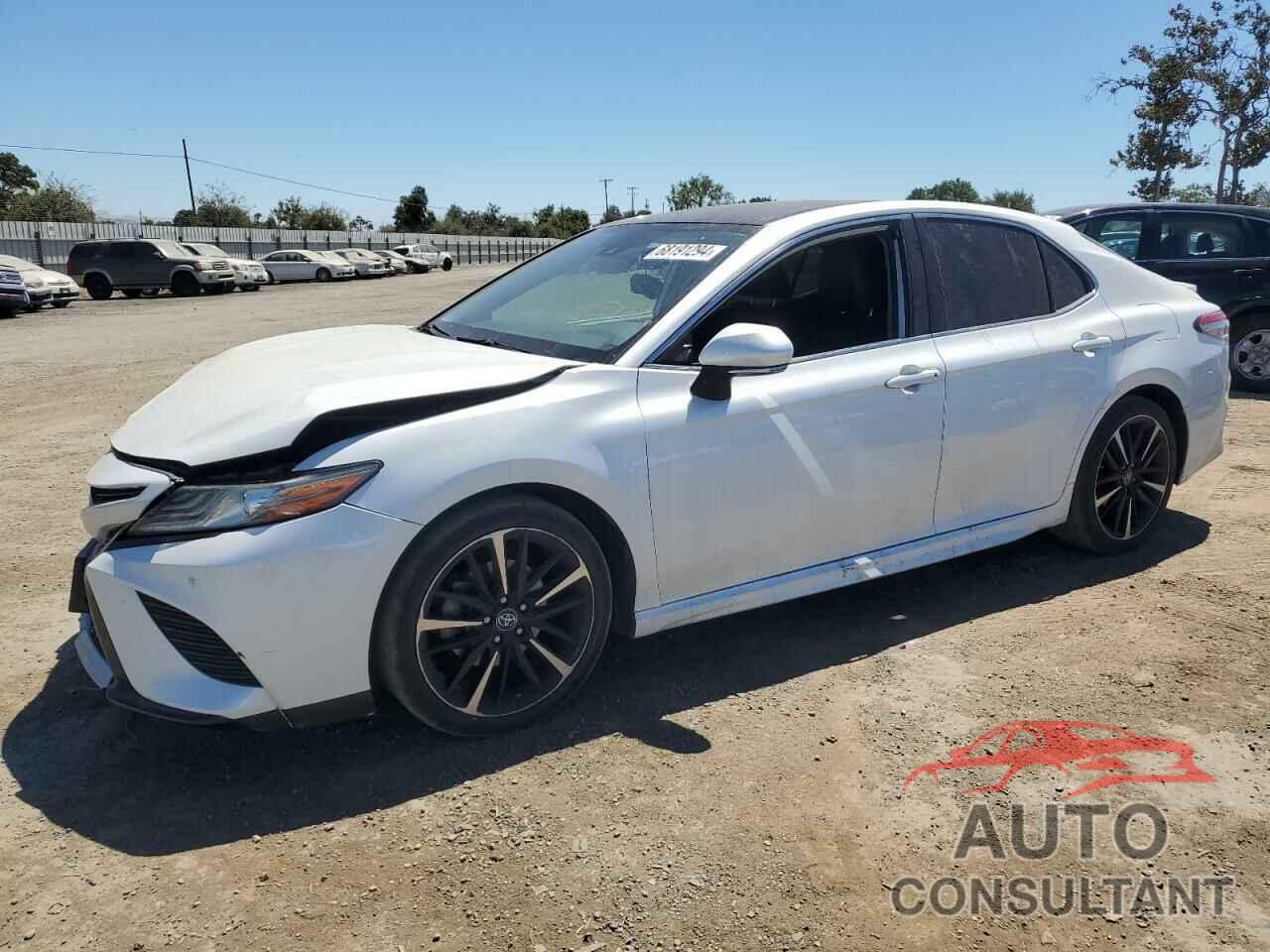 TOYOTA CAMRY 2019 - 4T1B61HK8KU739904