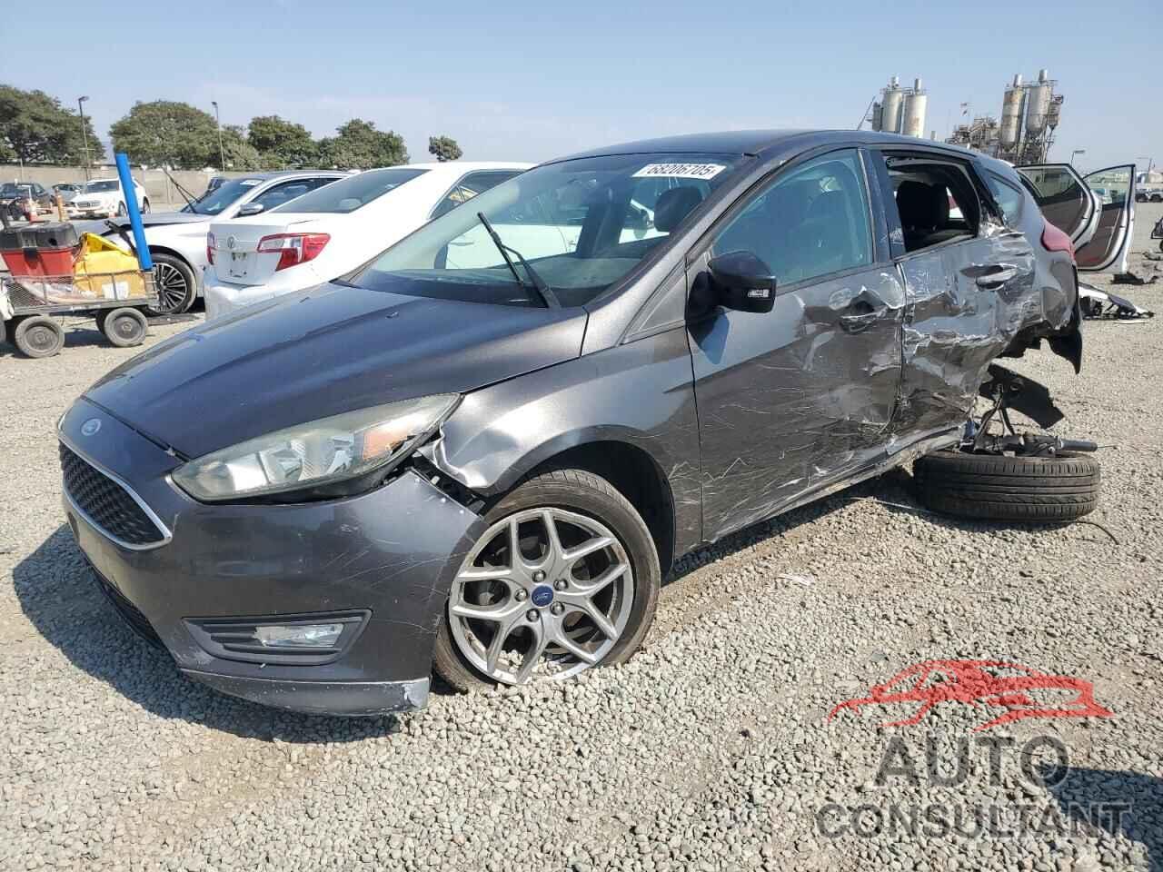 FORD FOCUS 2015 - 1FADP3K29FL221106
