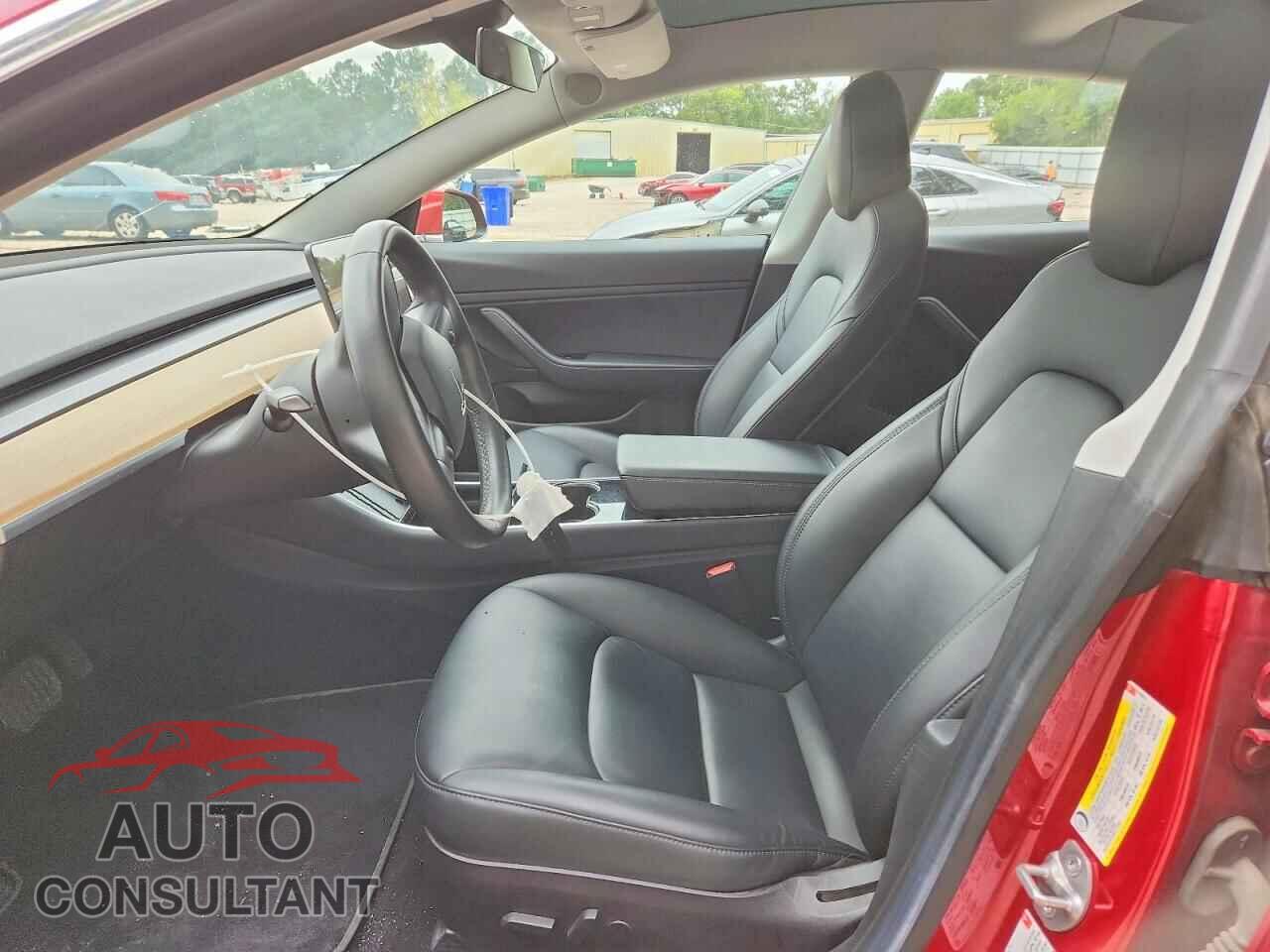 TESLA MODEL 3 2018 - 5YJ3E1EA0JF018023