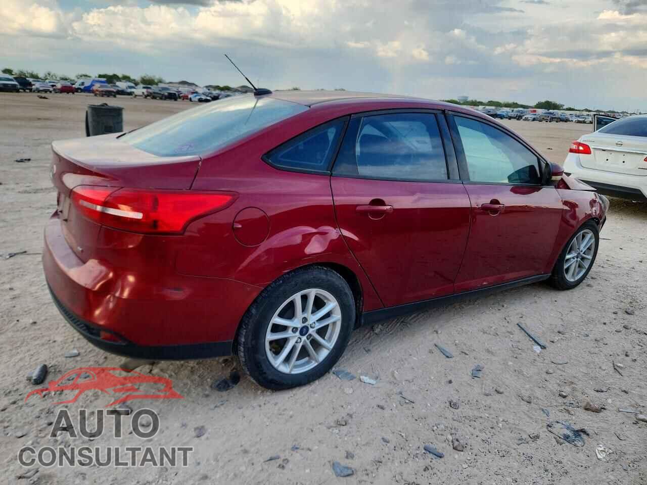 FORD FOCUS 2017 - 1FADP3F23HL347667