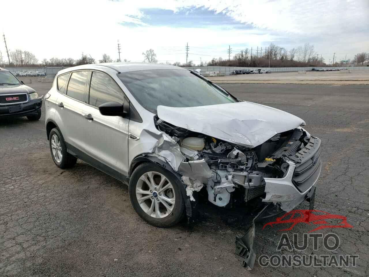 FORD ESCAPE 2018 - 1FMCU0F73JUA07679