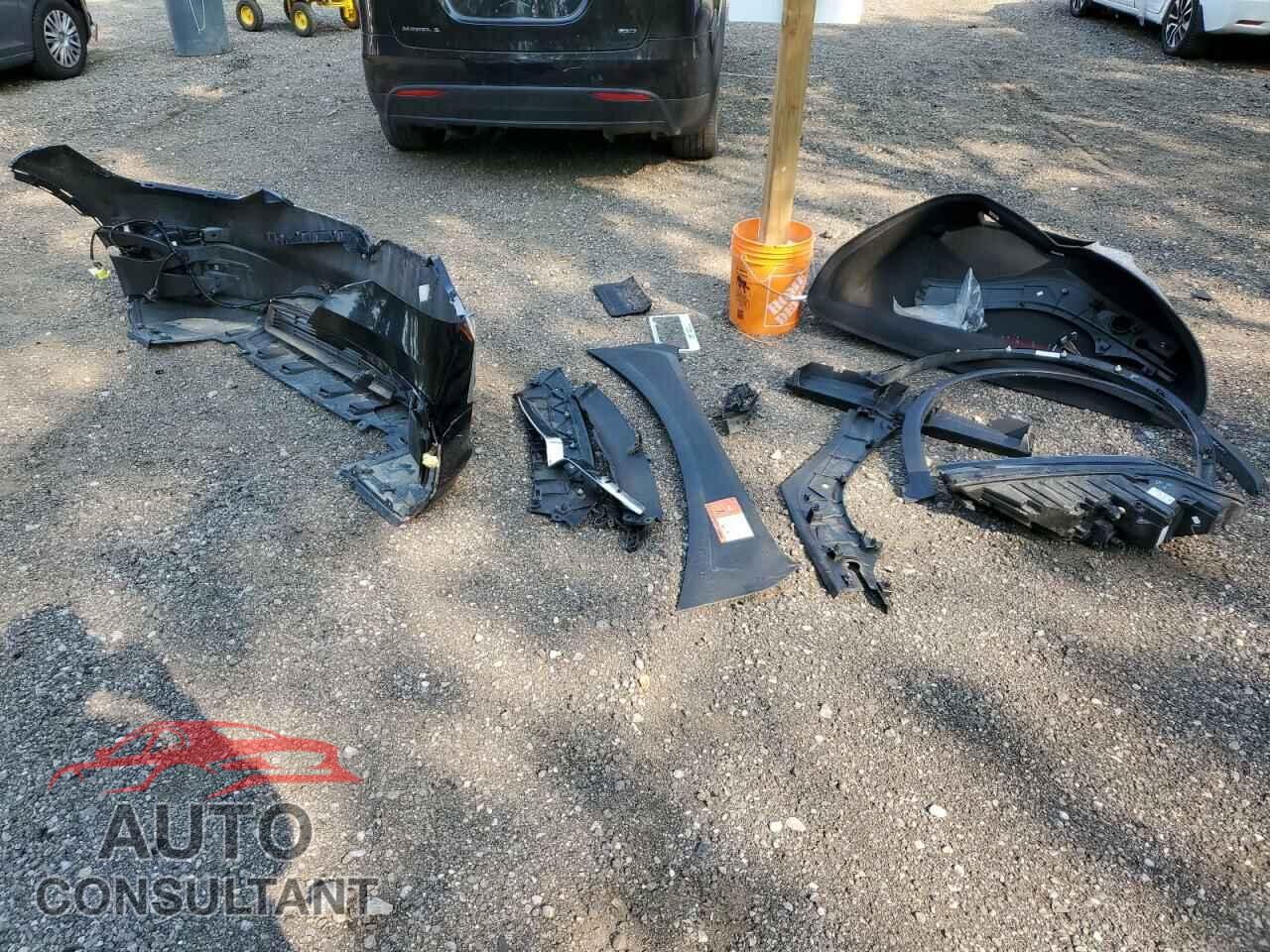 TESLA MODEL X 2017 - 5YJXCBE21HF053461