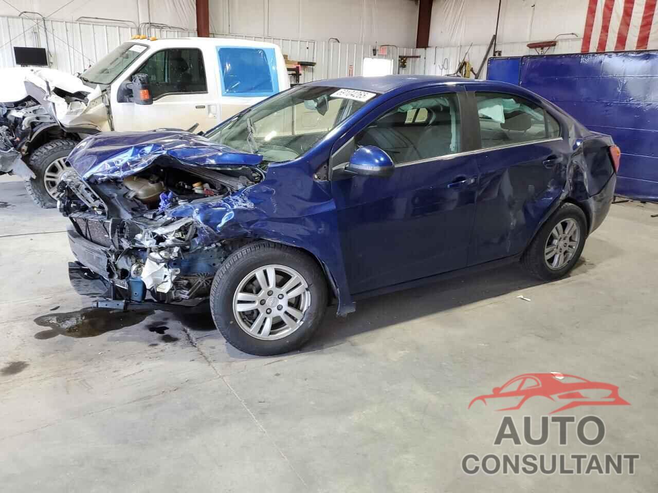 CHEVROLET SONIC 2013 - 1G1JC5SHXD4177612