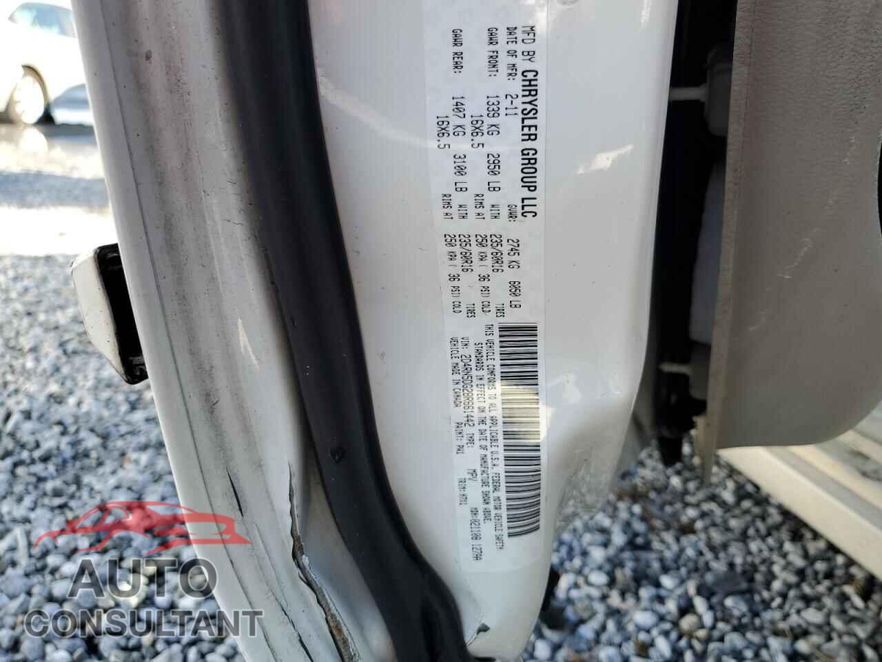 DODGE CARAVAN 2011 - 2D4RN5DG2BR661442