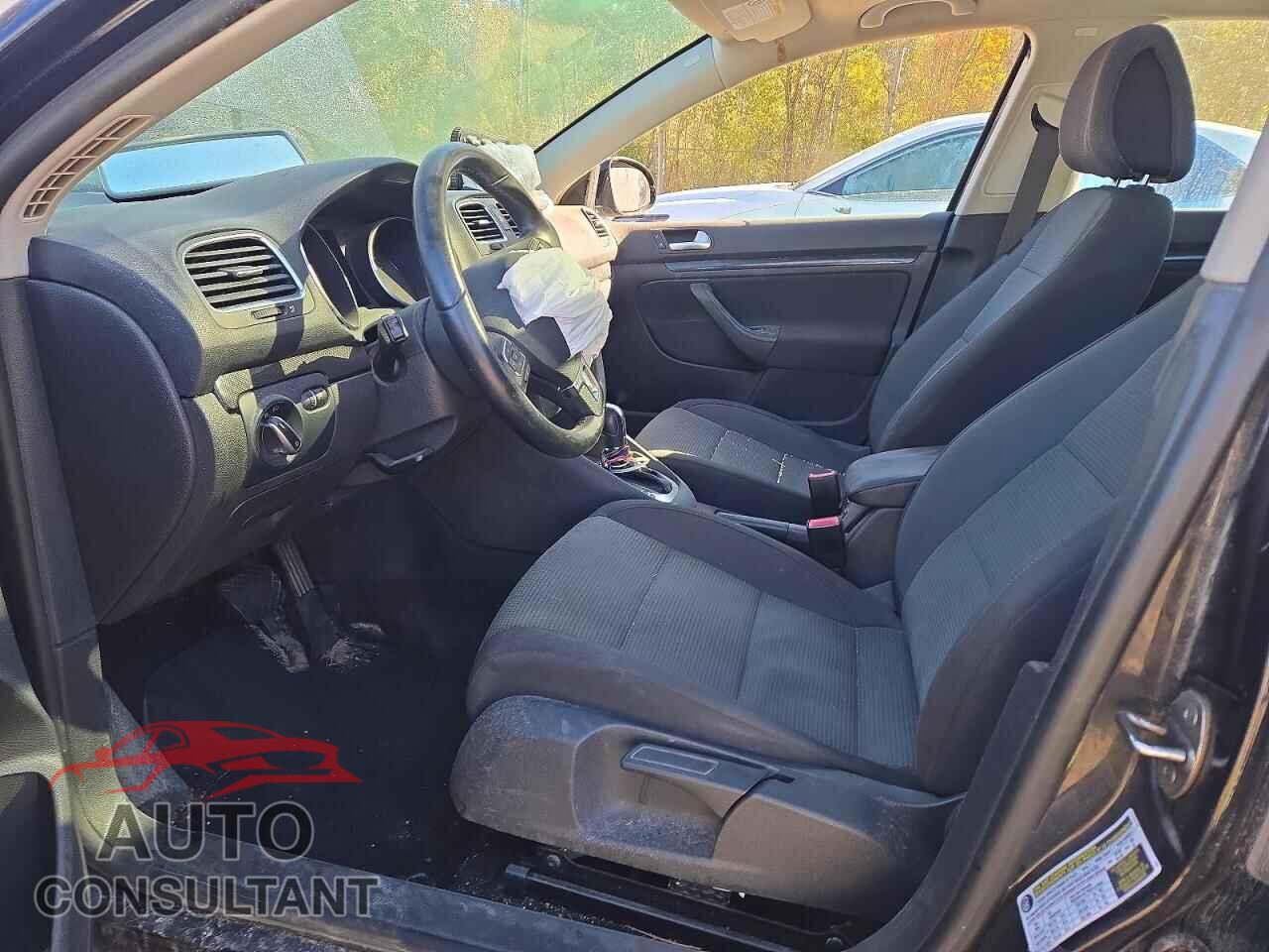 VOLKSWAGEN JETTA 2012 - 3VWPX7AJ2CM608787
