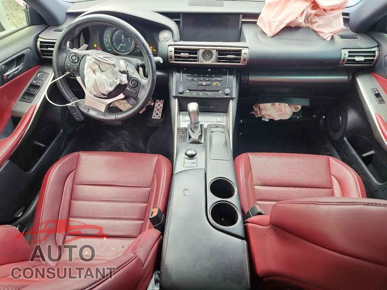 LEXUS IS 2014 - JTHCF1D28E5009518