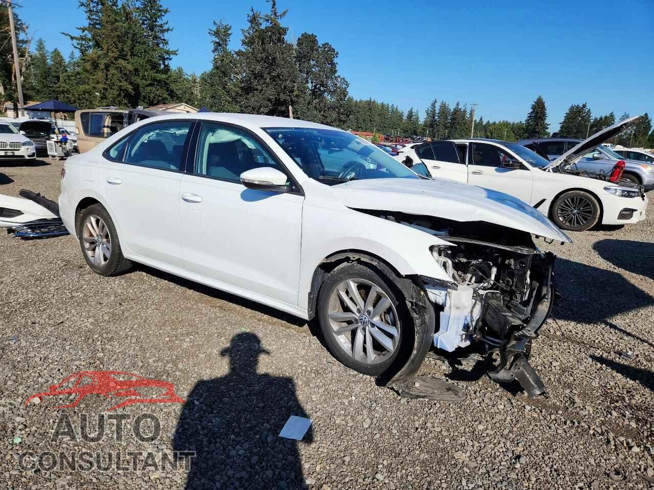 VOLKSWAGEN PASSAT 2021 - 1VWAA7A32MC006239