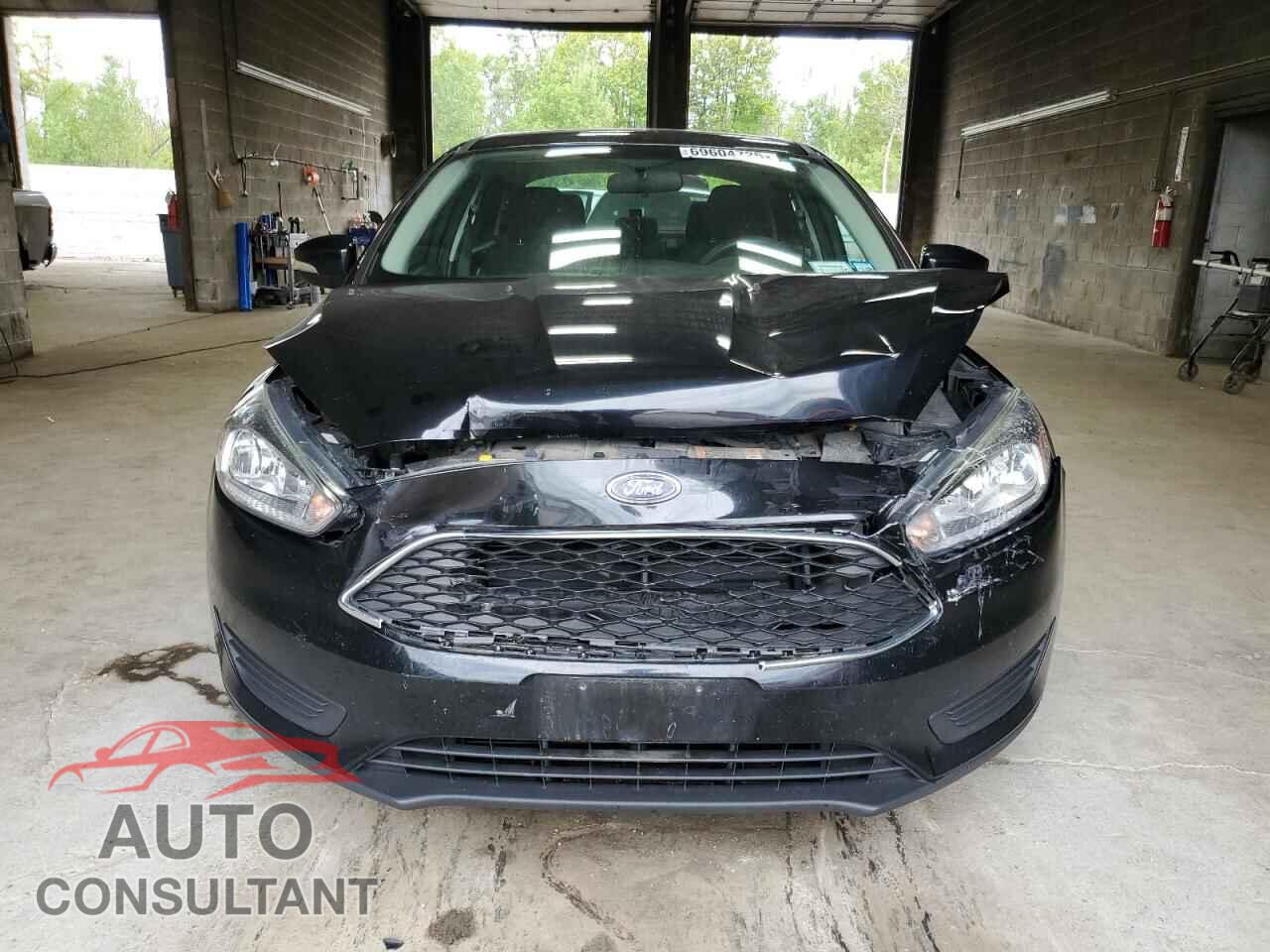 FORD FOCUS 2016 - 1FADP3F28GL233596
