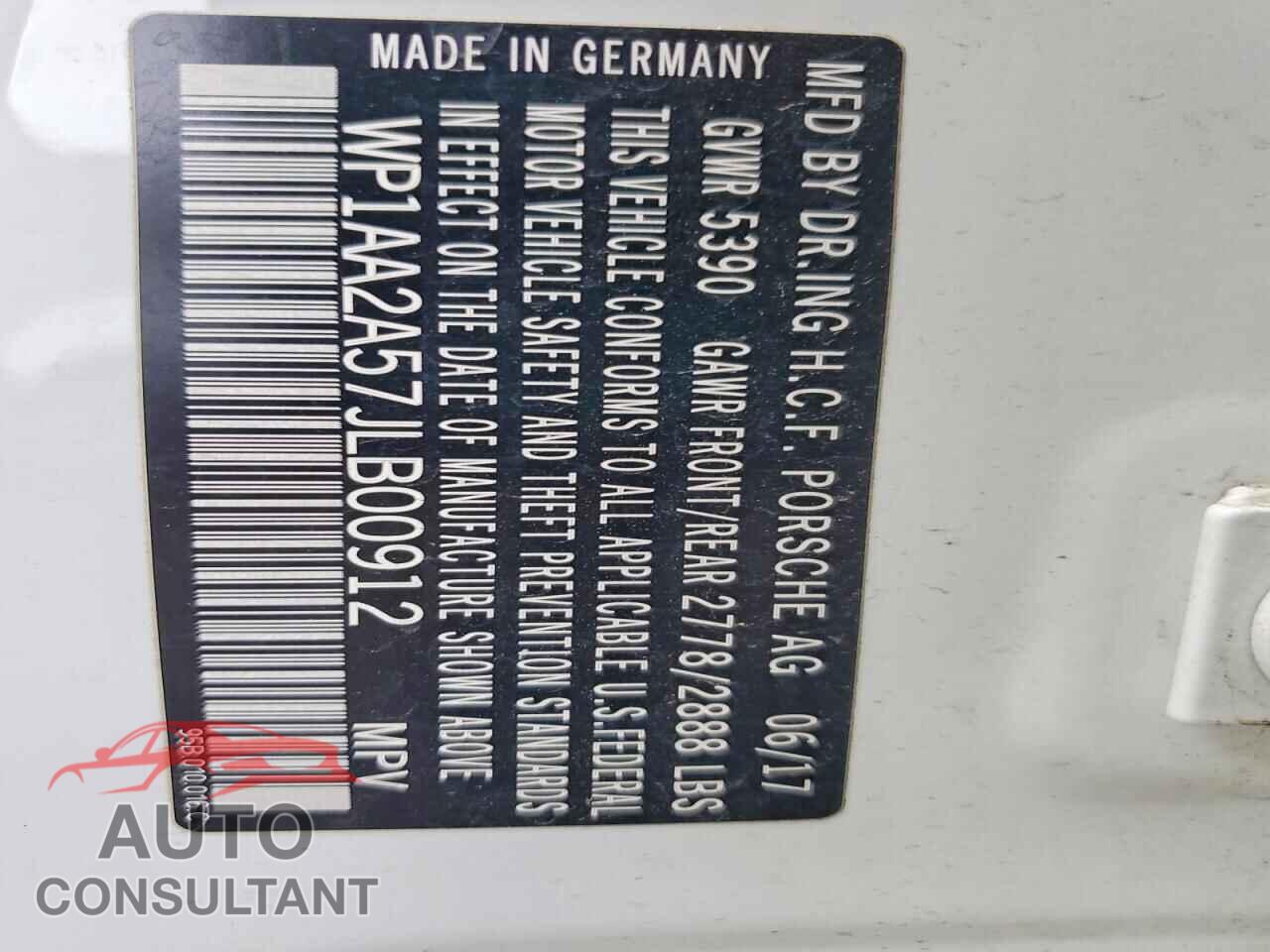 PORSCHE MACAN 2018 - WP1AA2A57JLB00912