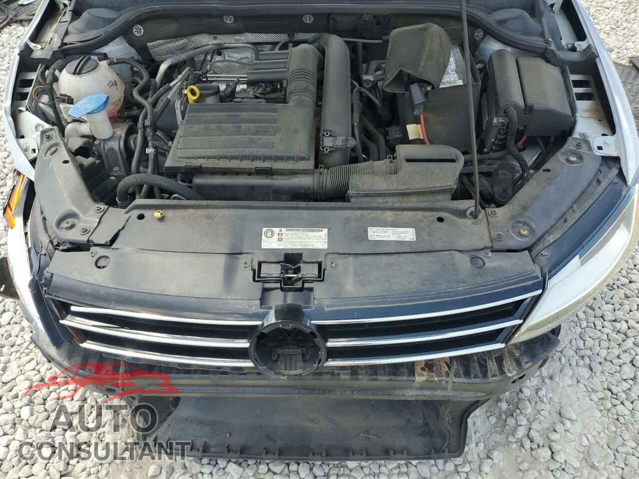 VOLKSWAGEN JETTA 2017 - 3VW2B7AJ4HM292003