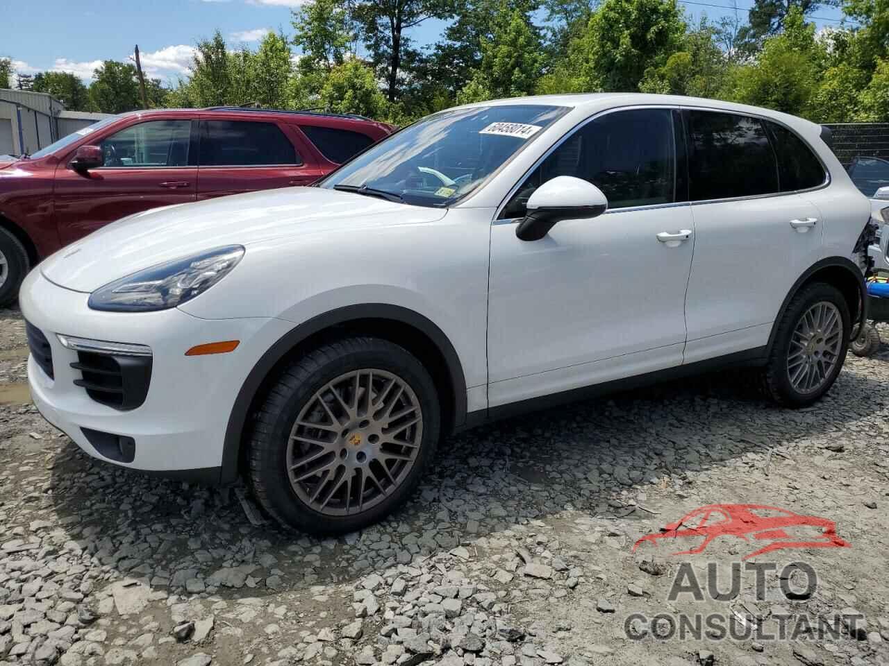 PORSCHE CAYENNE 2016 - WP1AA2A24GLA06582