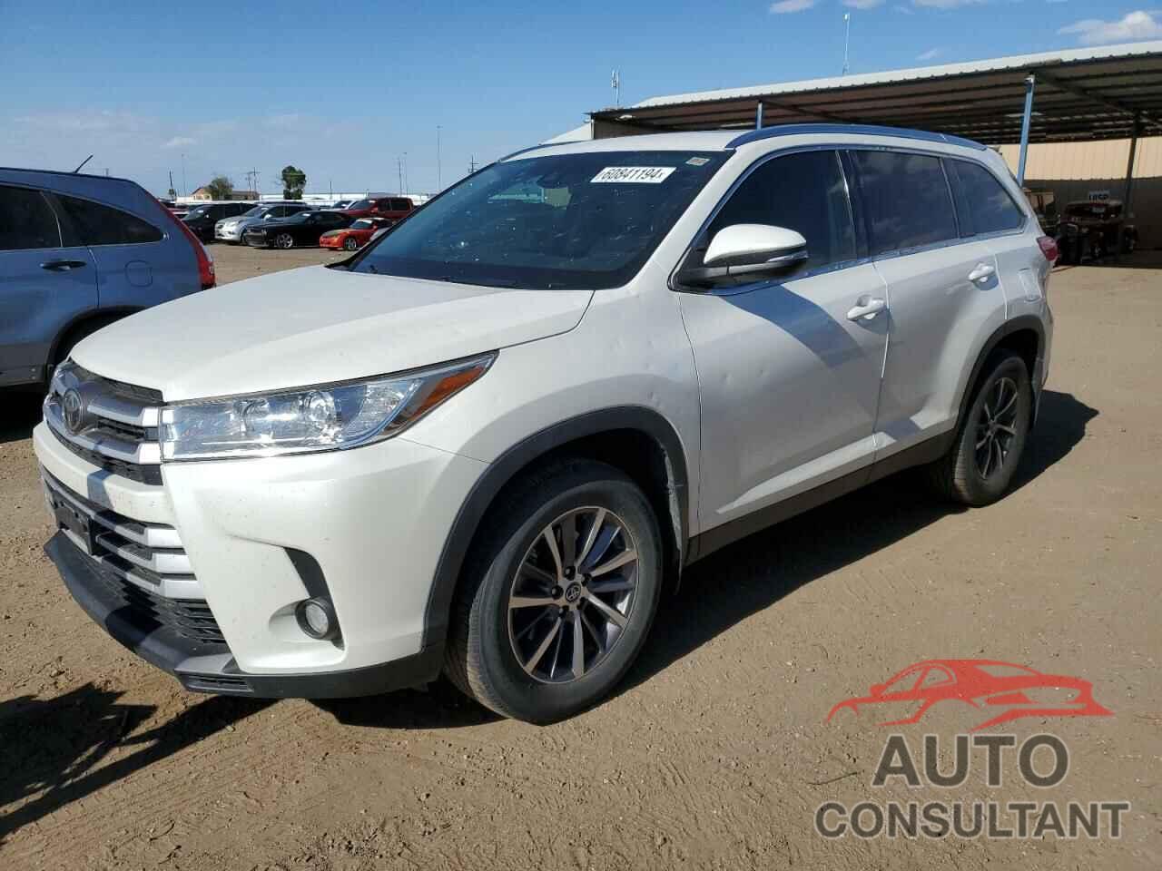 TOYOTA HIGHLANDER 2019 - 5TDJZRFH9KS579243