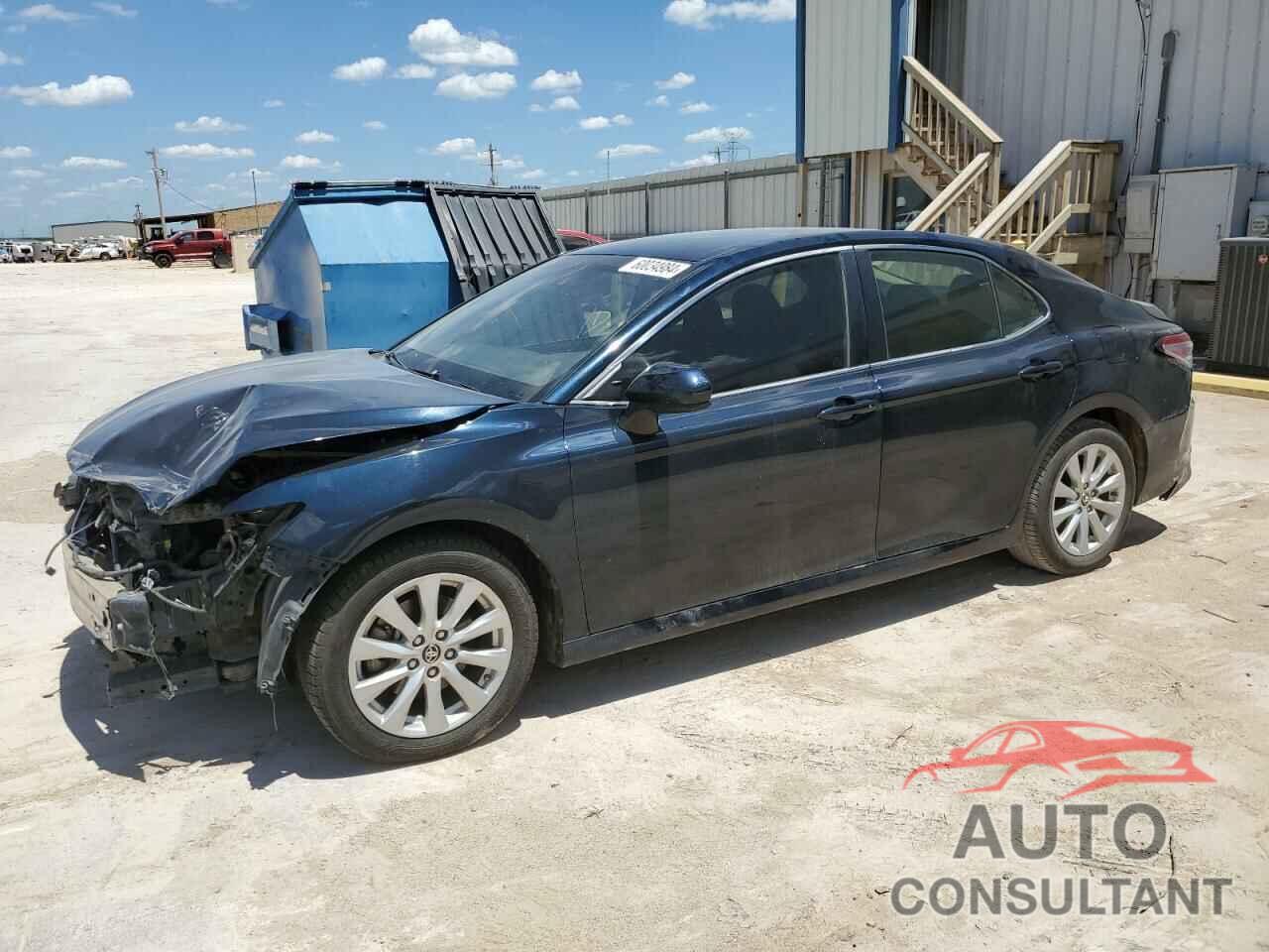 TOYOTA CAMRY 2018 - JTNB11HK9J3018610