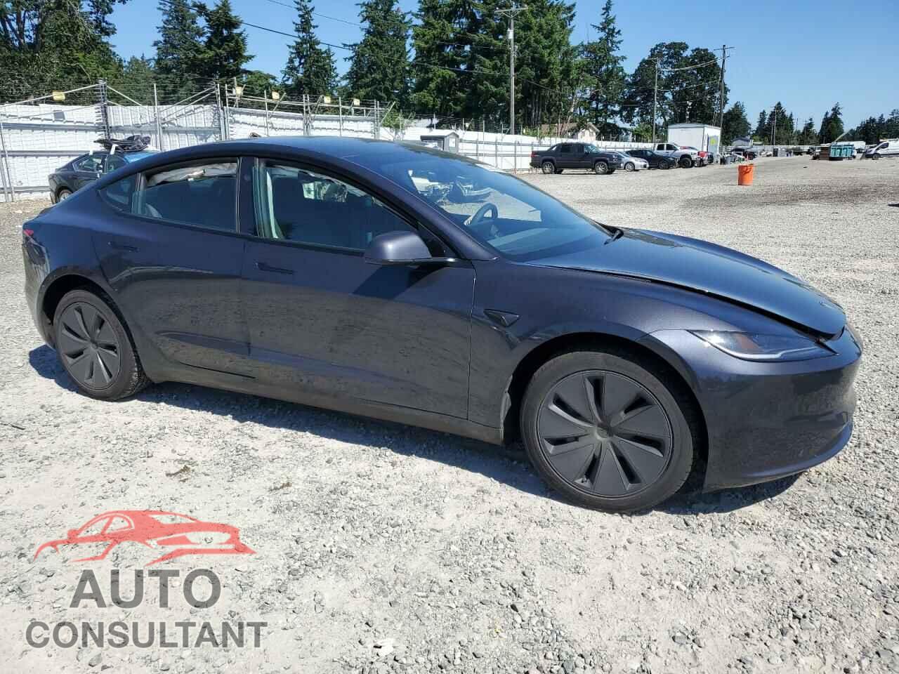 TESLA MODEL 3 2024 - 5YJ3E1EA0RF843300