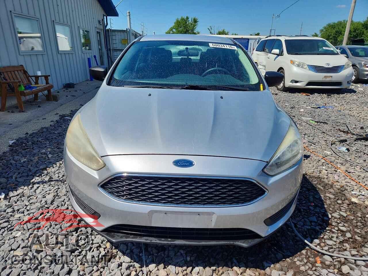 FORD FOCUS 2017 - 1FADP3E20HL307192
