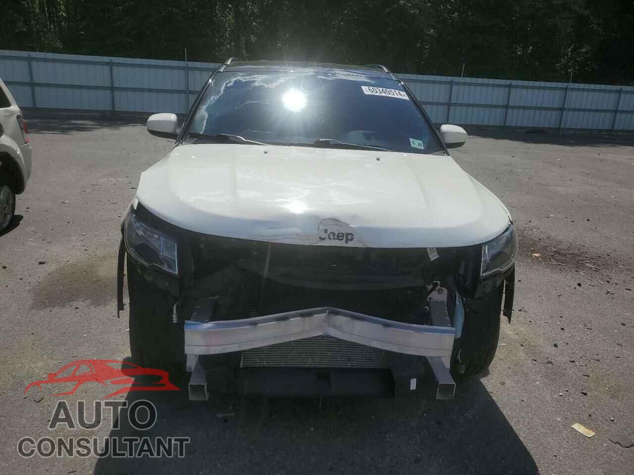 JEEP COMPASS 2020 - 3C4NJDBB2LT205240