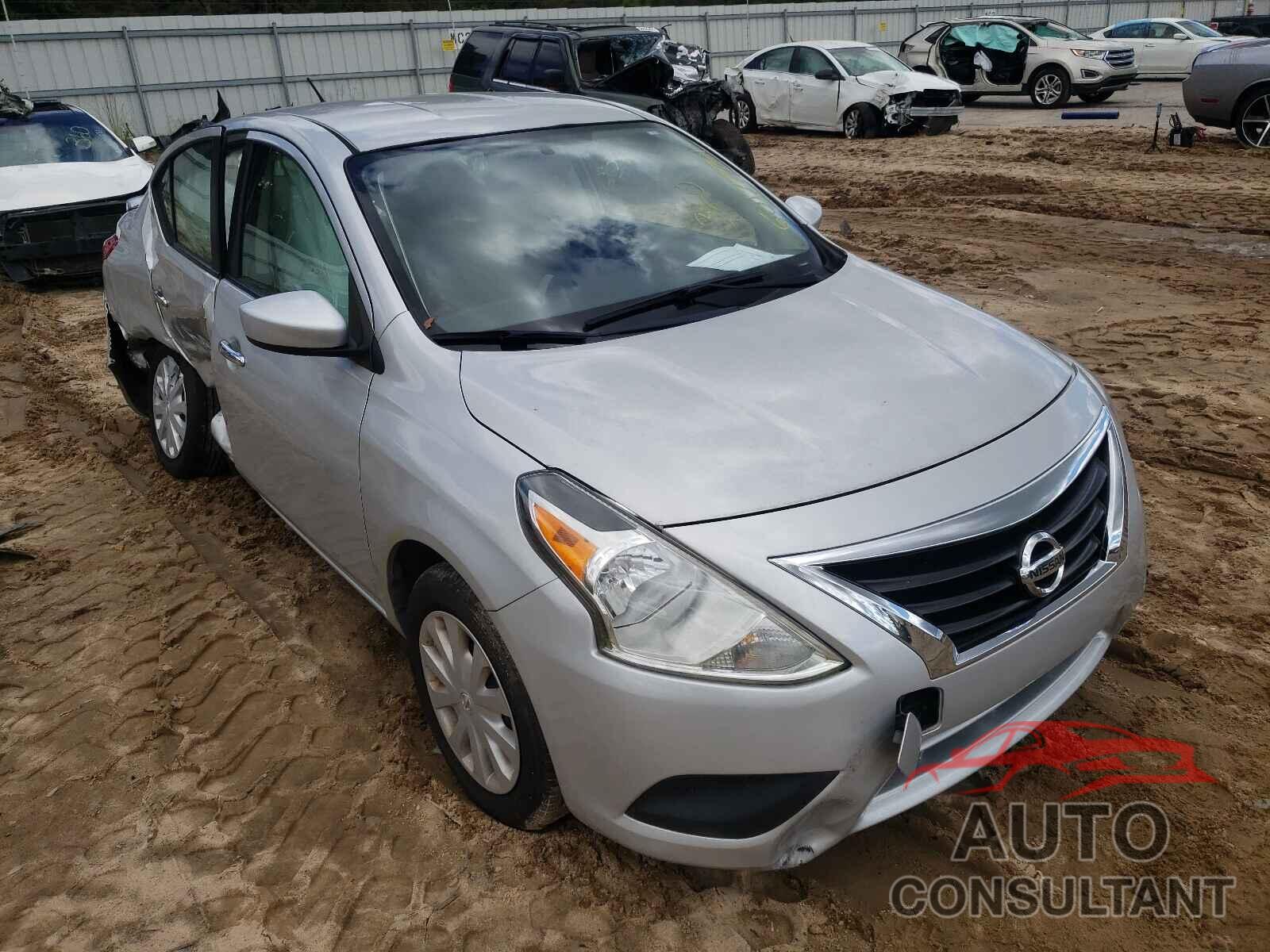 NISSAN VERSA 2017 - 3N1CN7AP0HK458955
