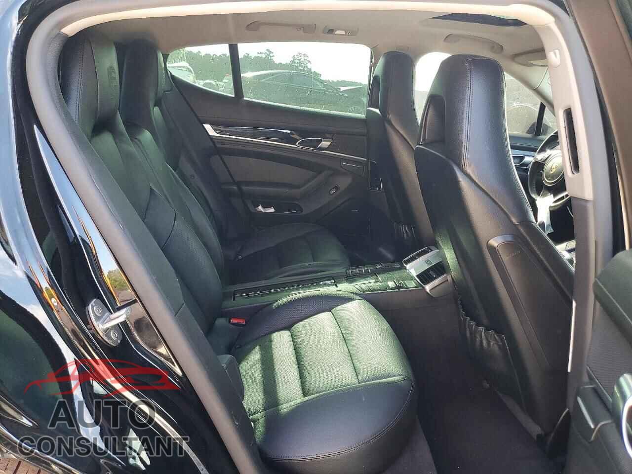 PORSCHE PANAMERA 2016 - WP0AA2A75GL002215