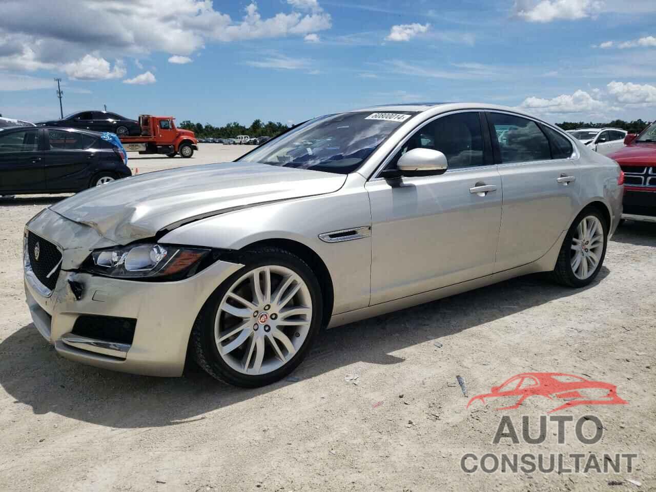 JAGUAR XF 2017 - SAJBE4BV6HCY38880