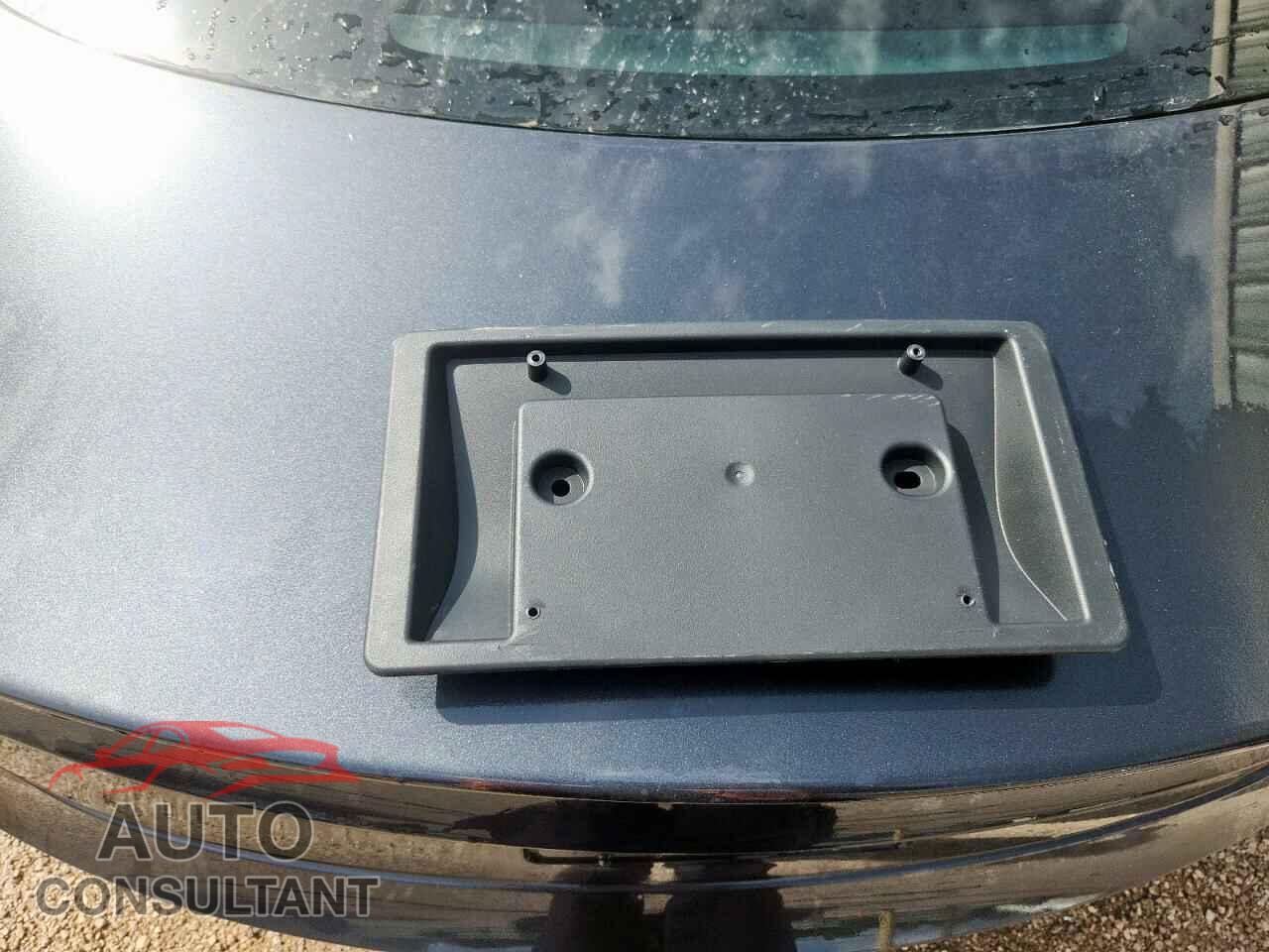 TESLA MODEL 3 2024 - 5YJ3E1EB9RF745472