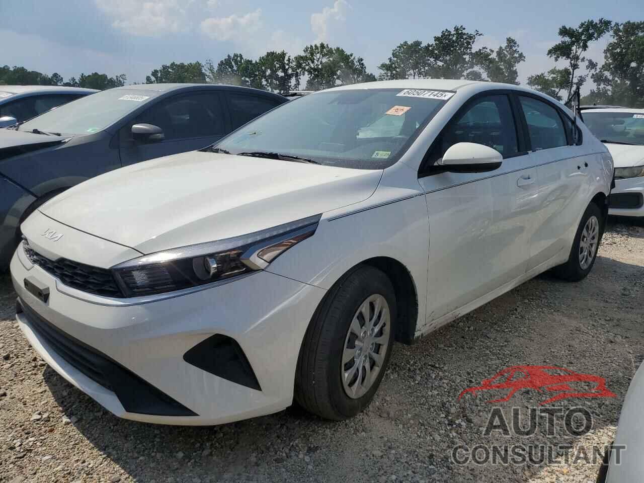 KIA FORTE 2024 - 3KPF24ADXRE783426