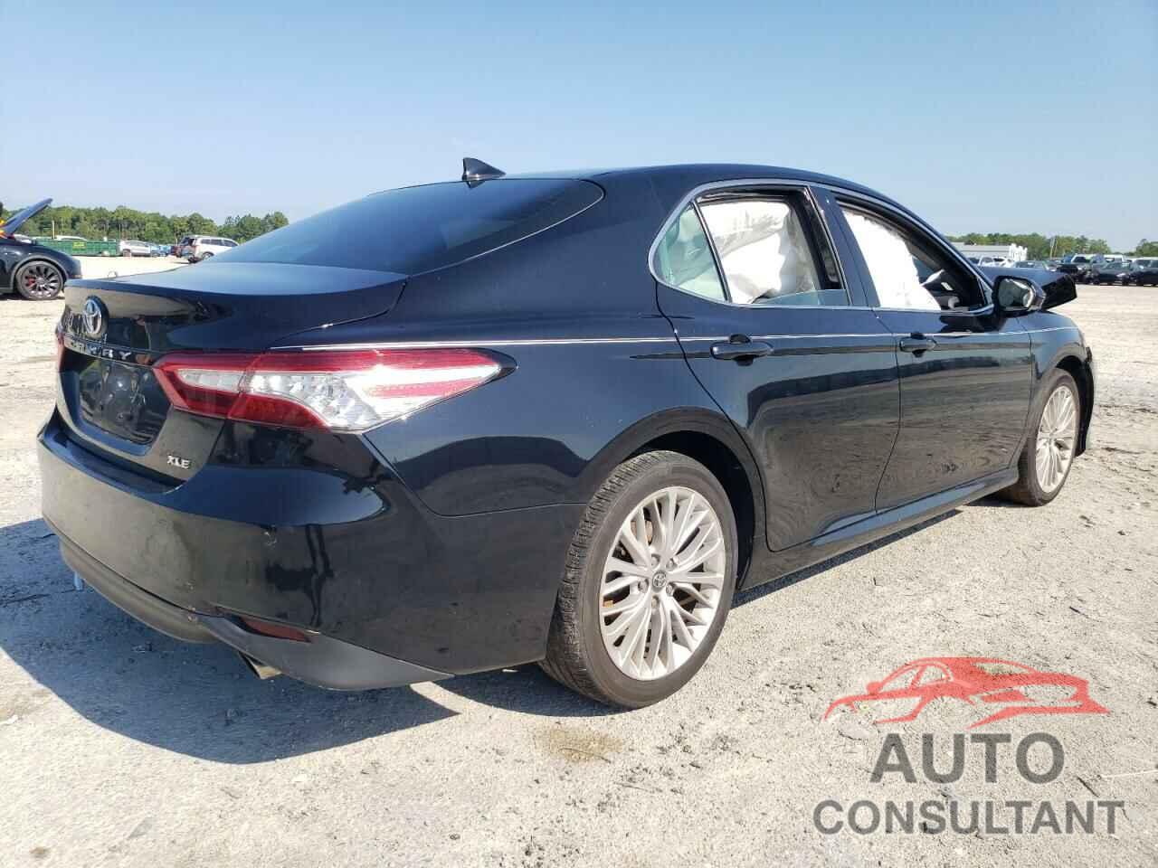 TOYOTA CAMRY 2020 - 4T1F11AK4LU899418