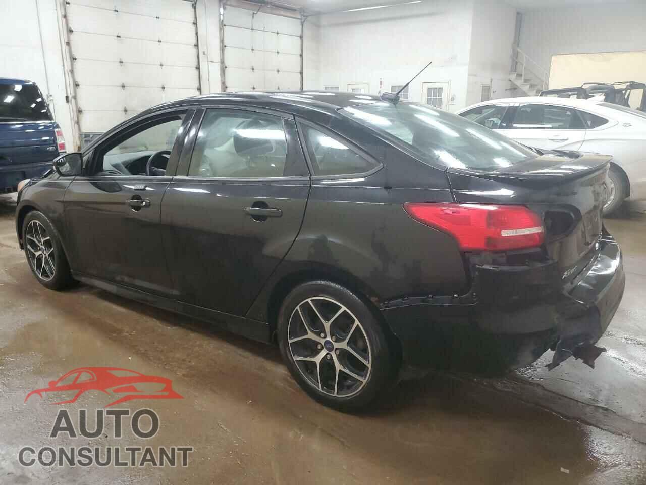FORD FOCUS 2016 - 1FADP3F21GL208510
