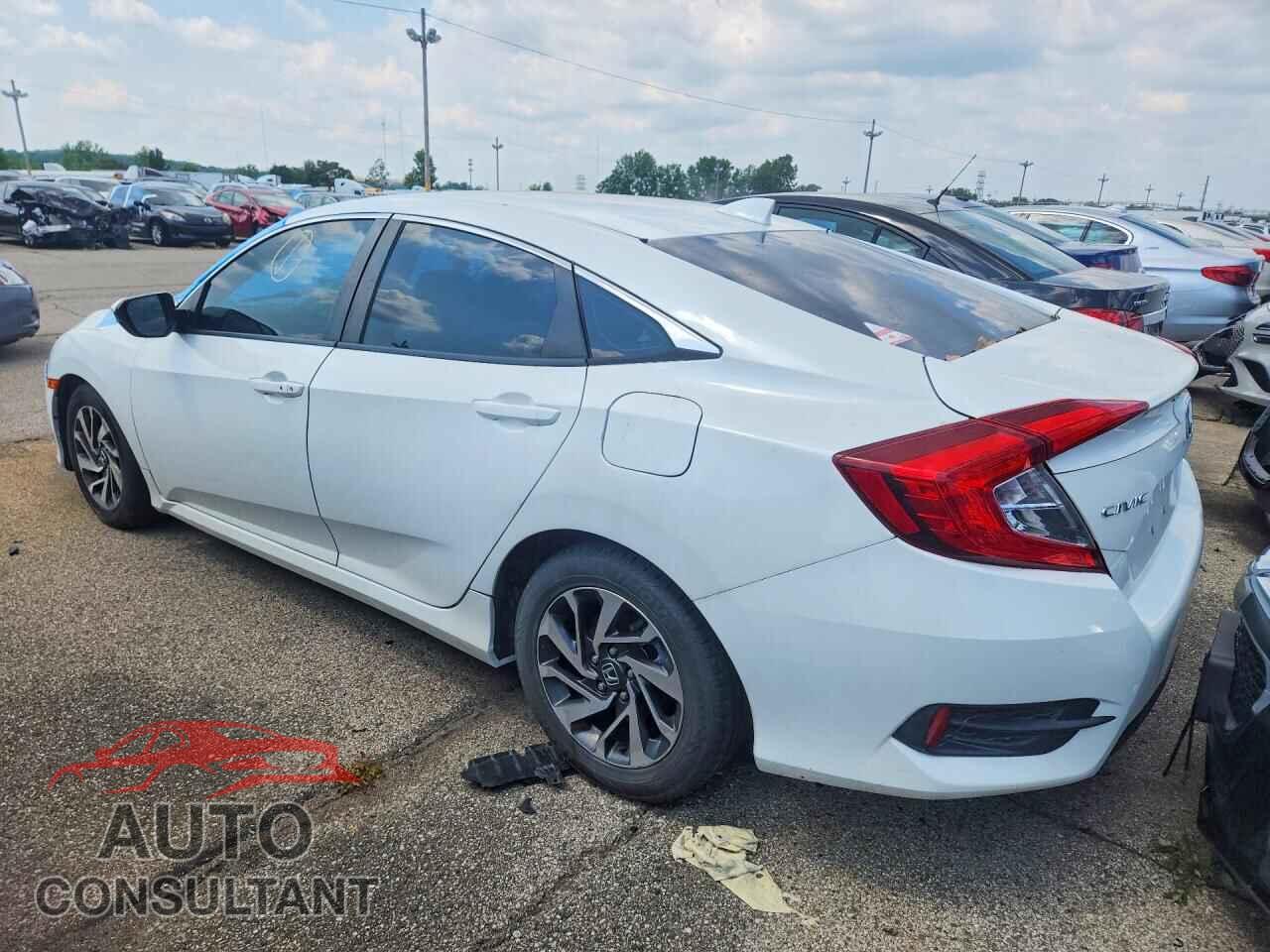 HONDA CIVIC 2018 - 2HGFC2F70JH545521