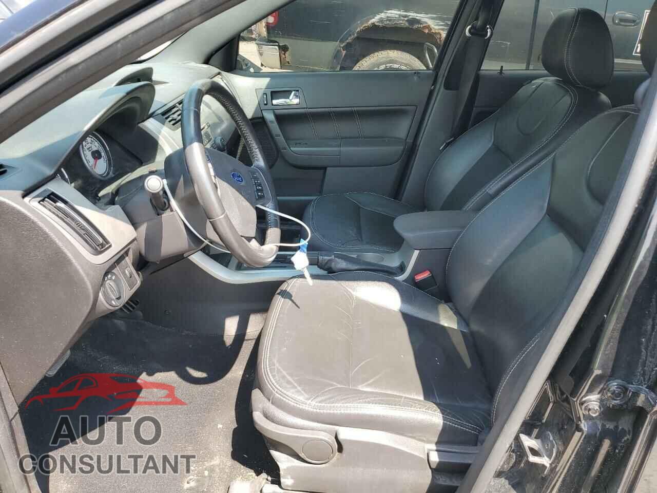 FORD FOCUS 2009 - 1FAHP37N29W106919
