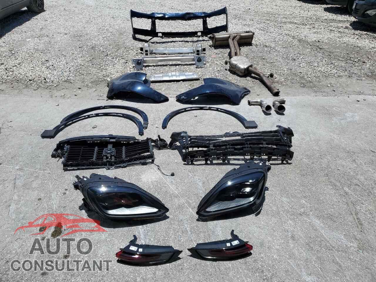 PORSCHE CAYENNE 2024 - WP1AA2AYXRDA13795
