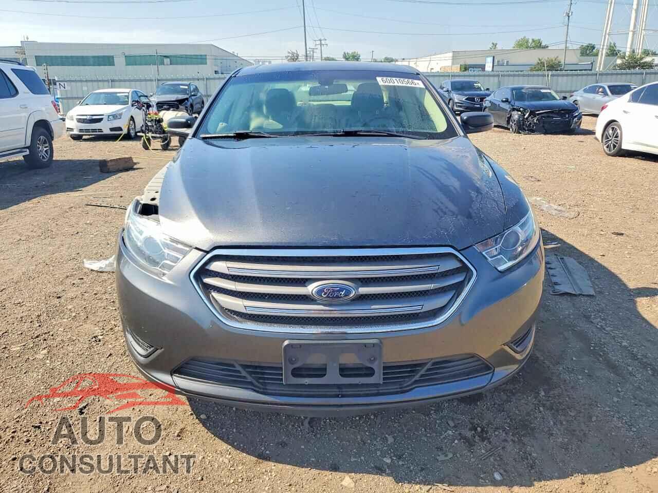 FORD TAURUS 2017 - 1FAHP2D97HG146150