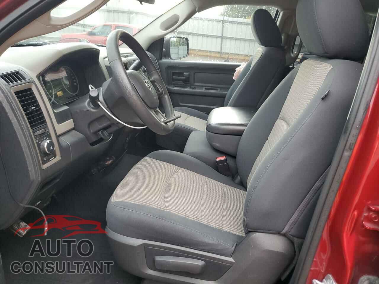 DODGE RAM 1500 2012 - 1C6RD6FT3CS330618