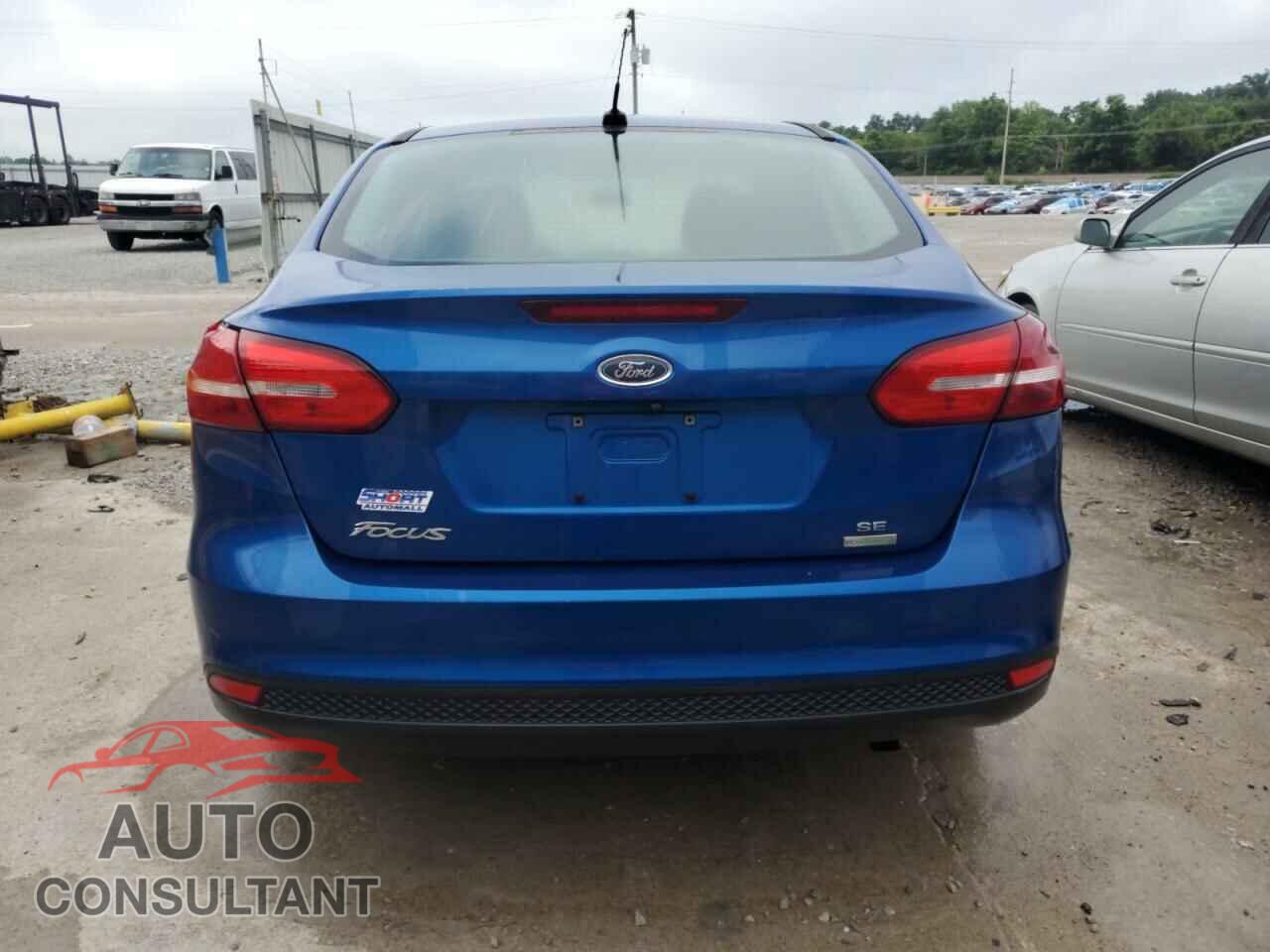 FORD FOCUS 2018 - 1FADP3FE3JL210177