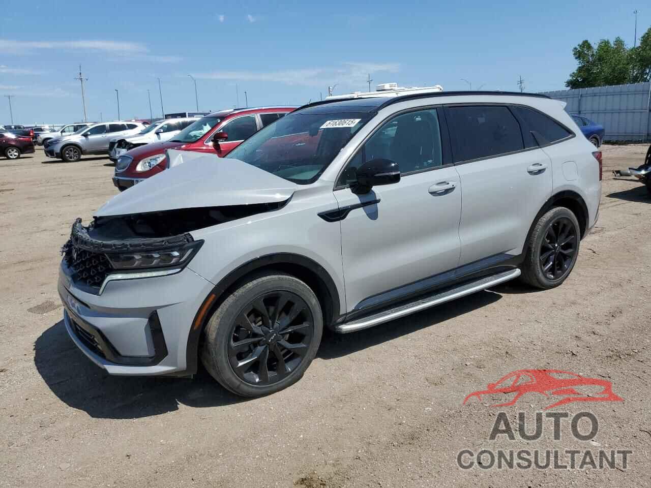 KIA SORENTO 2022 - 5XYRK4LF5NG096492