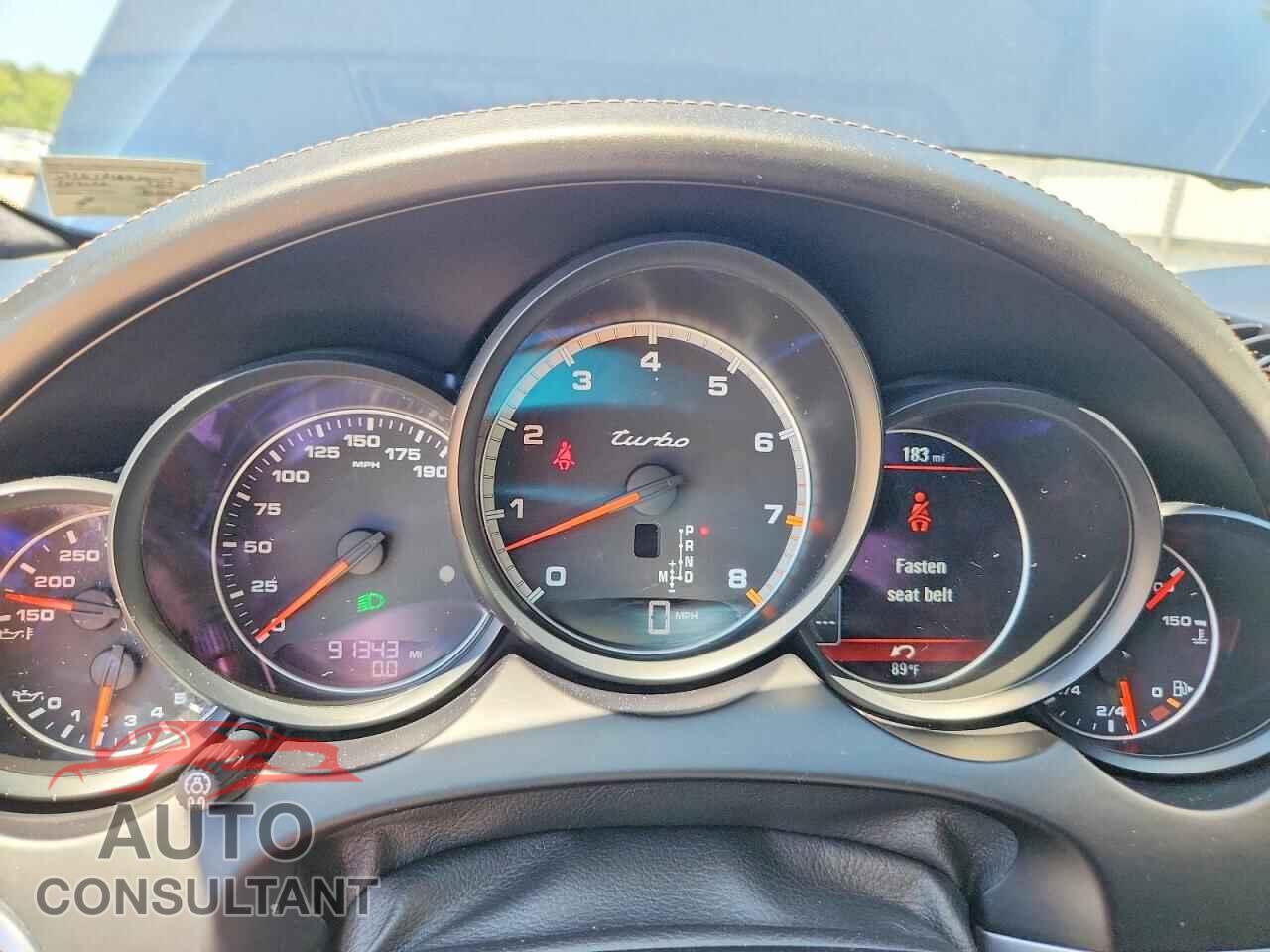PORSCHE CAYENNE 2017 - WP1AC2A26HLA93073