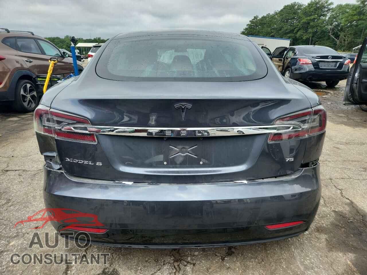 TESLA MODEL S 2017 - 5YJSA1E18HF193461