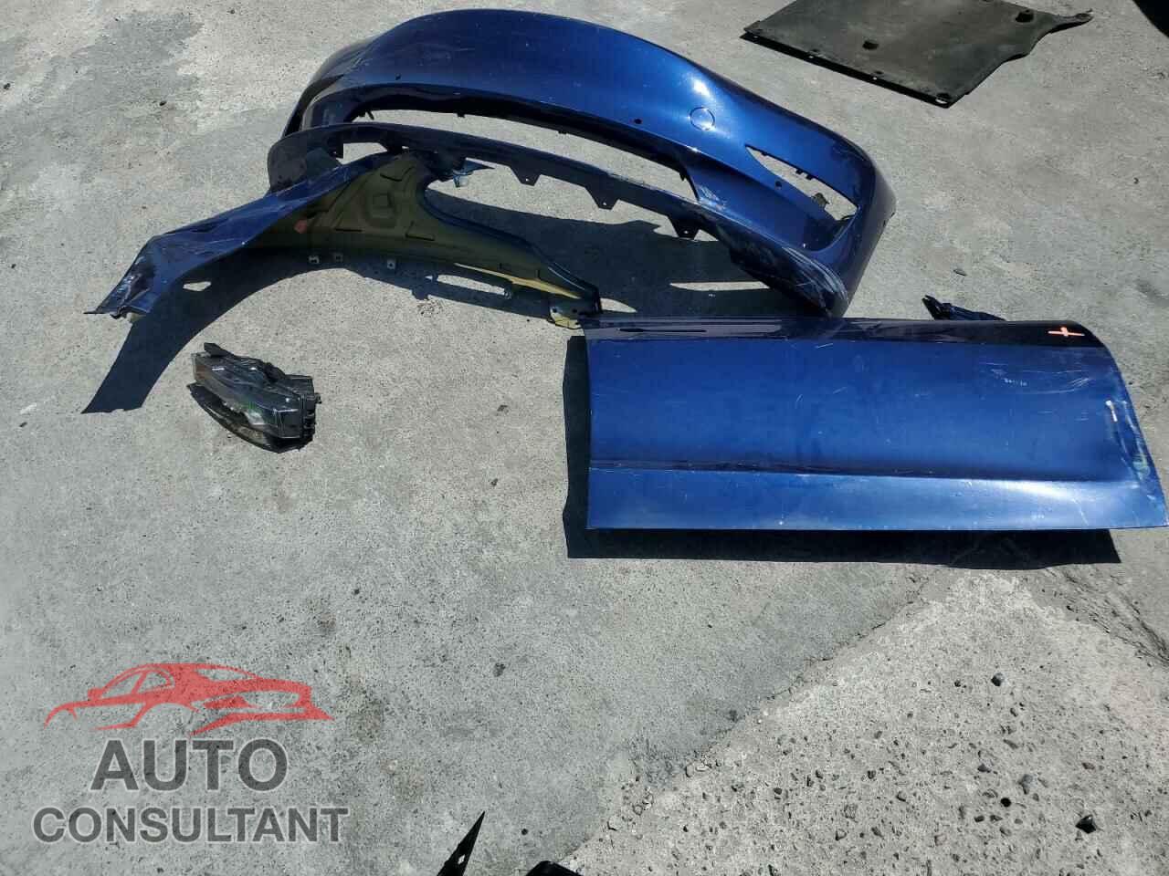 TESLA MODEL 3 2018 - 5YJ3E1EB0JF096794
