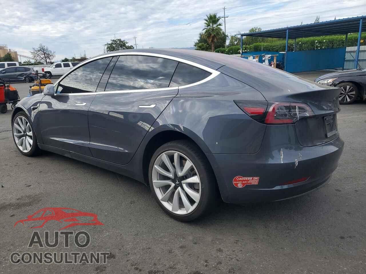 TESLA MODEL 3 2018 - 5YJ3E1EA2JF009548