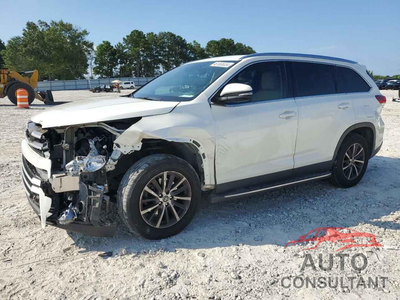 TOYOTA HIGHLANDER 2019 - 5TDKZRFH6KS552070