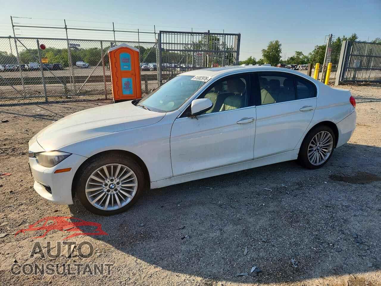 BMW 3 SERIES 2013 - WBA3B3C54DF533016