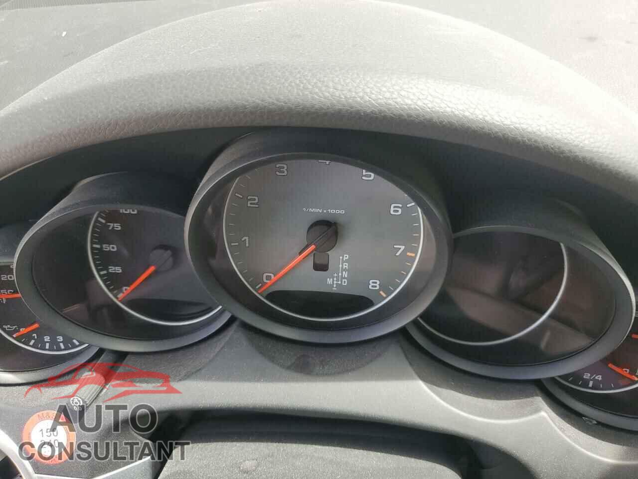PORSCHE CAYENNE 2018 - WP1AB2A22JLA61195