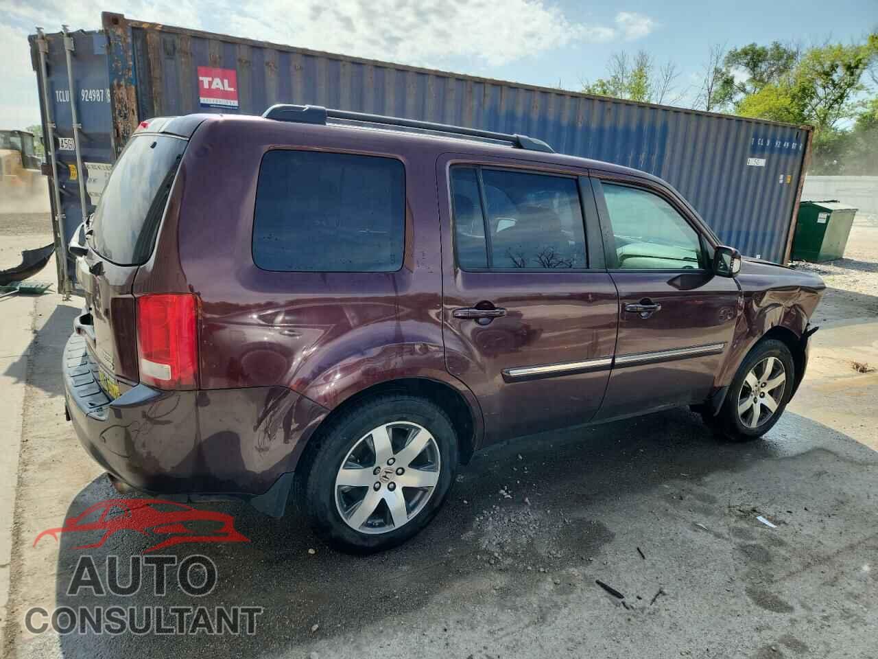 HONDA PILOT 2013 - 5FNYF4H94DB035241